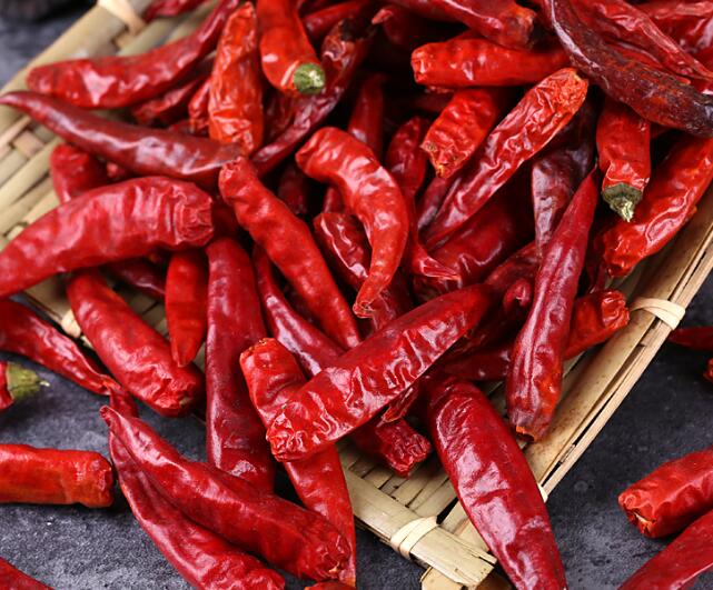 辣椒干進(jìn)口報(bào)關(guān)檢驗(yàn)檢疫要求(干辣椒進(jìn)口需要國(guó)外做什么證書?)